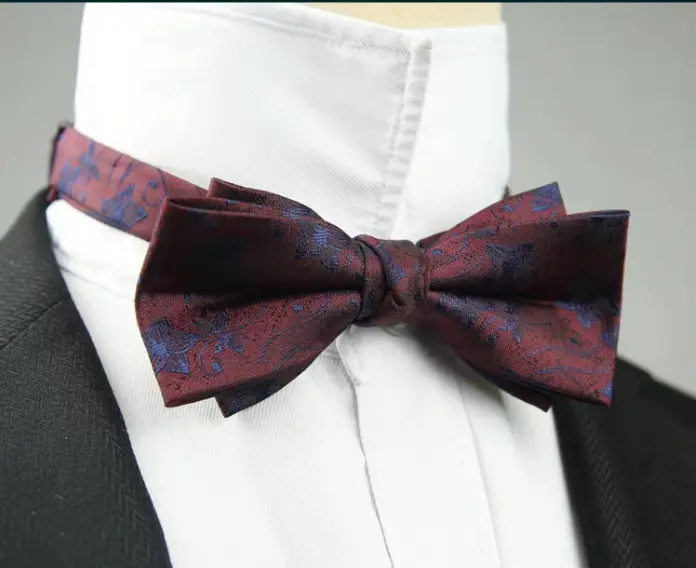 Factory Korean Style Embroidered Plain & Striped Pattern Polyester Men's Bow Tie Wholesale C-XY039