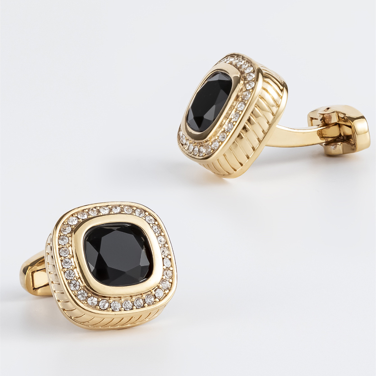 High Quality 18K Golden Plated Elegant Crystal ...